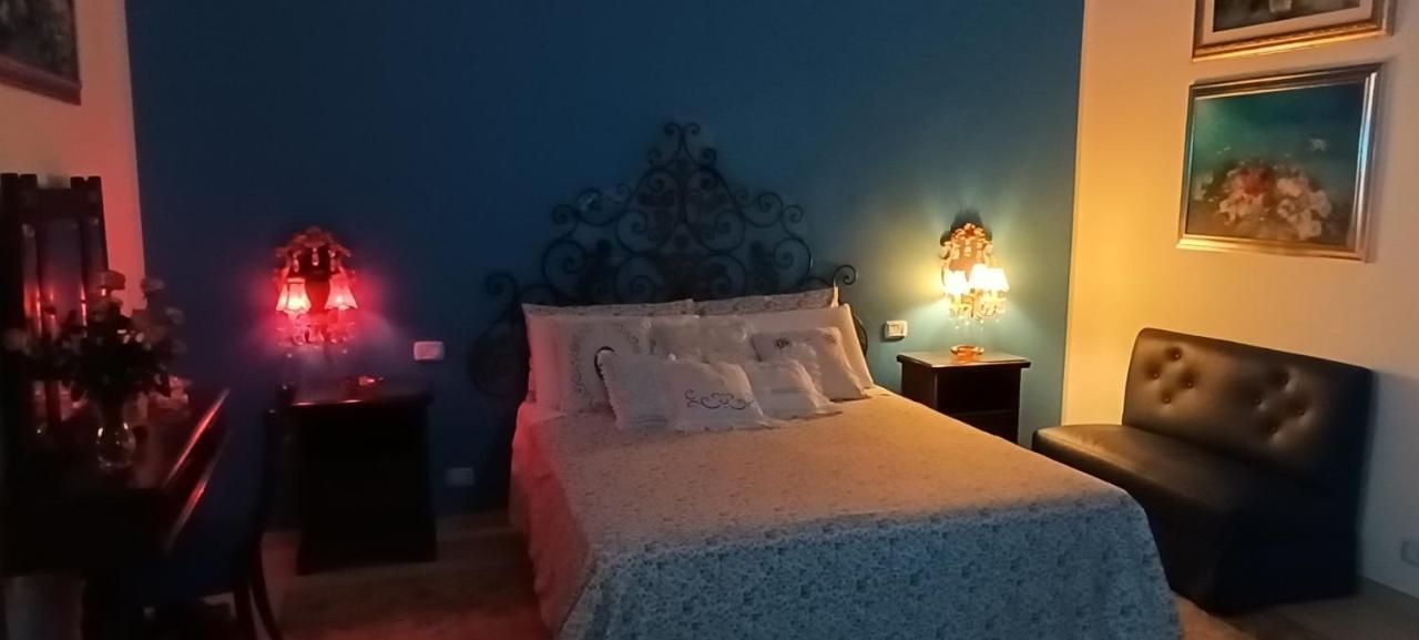 Amanda'S Suite 塔兰托 外观 照片