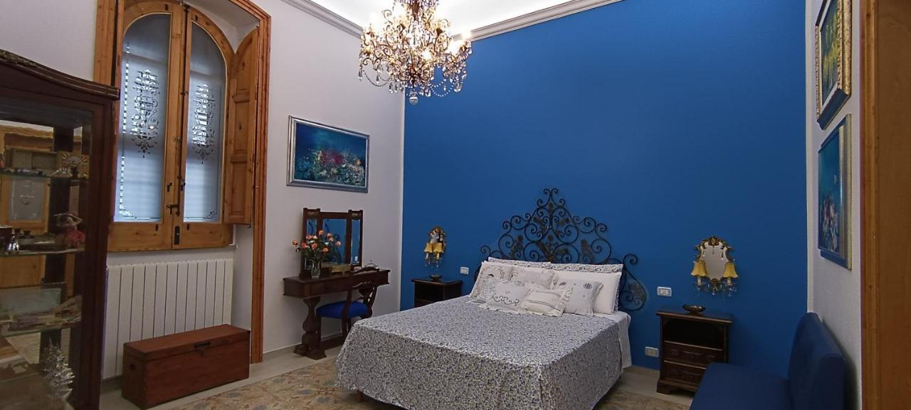 Amanda'S Suite 塔兰托 外观 照片