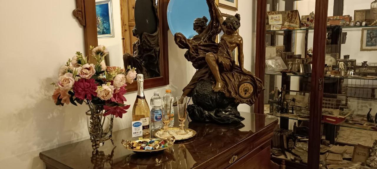 Amanda'S Suite 塔兰托 外观 照片